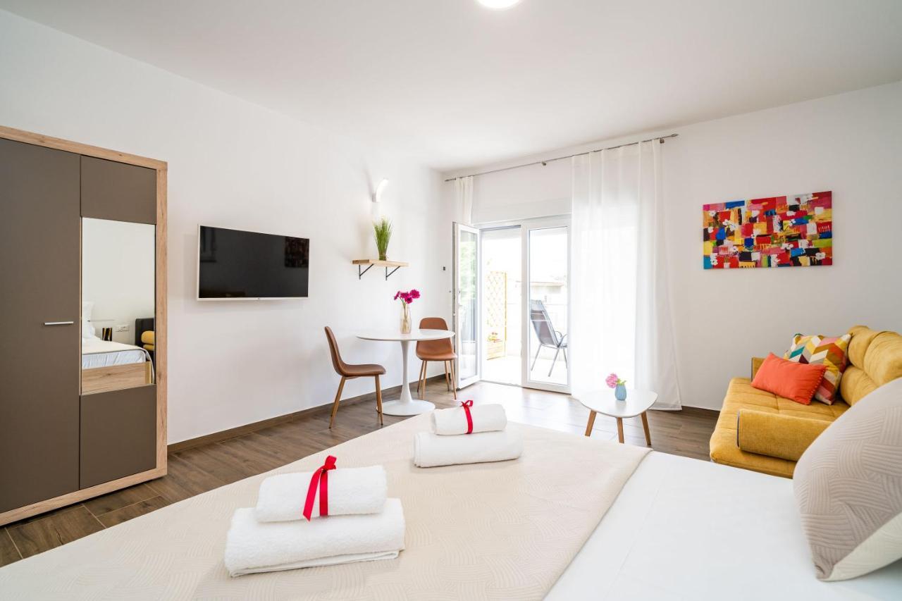 Studio Apartman Blue Bay 杜布罗夫尼克 外观 照片